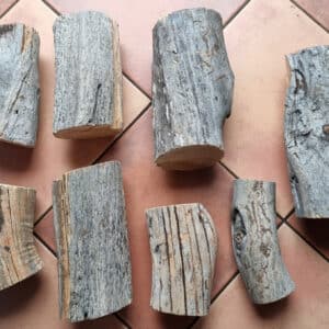 Sandalwood Logs - Australia (Santalum spicatum)